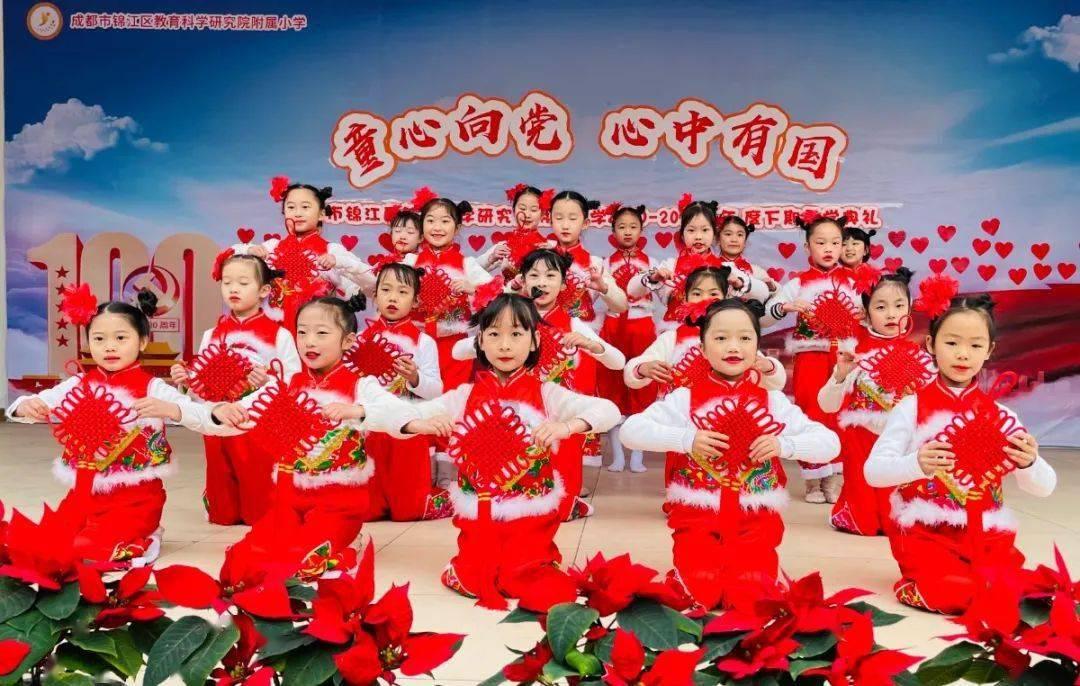 利津县东津实验幼儿园开展“迎新春 传统艺术体验”活动 让孩子们“玩”出年味
